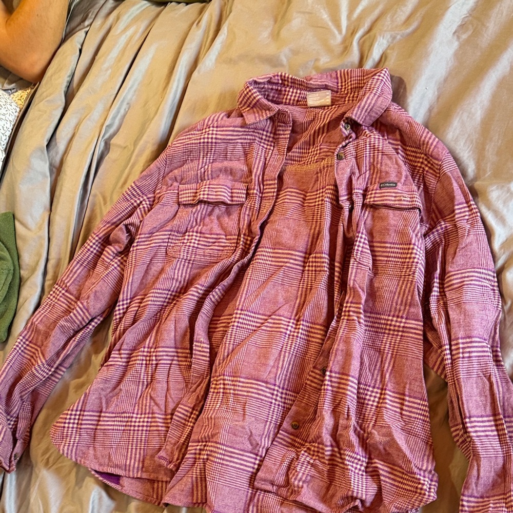 Columbia Pink Plaid Lightweight Button-Up Shirt Jacket